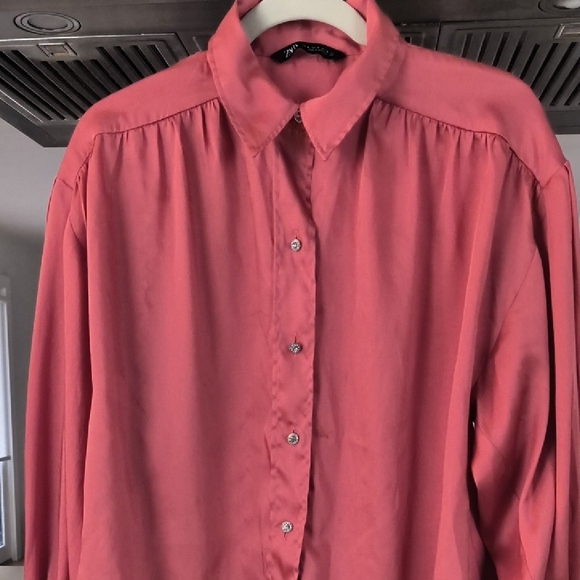 Pink Button-Up Blouse - Picture 3 of 7